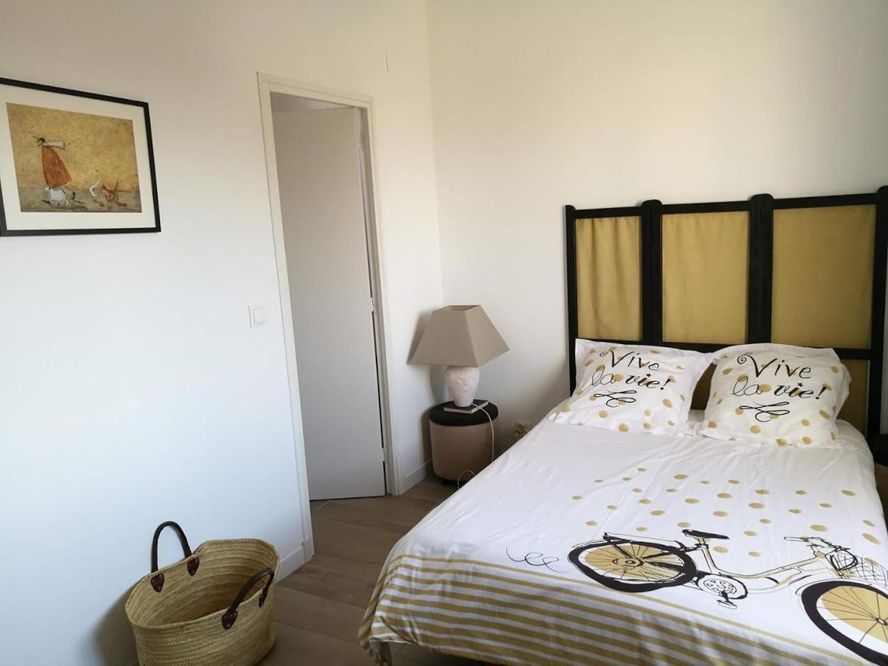 Les Coronilles Bed & Breakfast Saint-Maximin Rom bilde